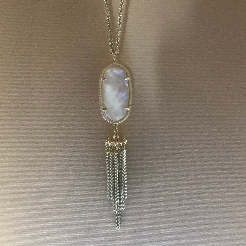Kendra Scott Necklace